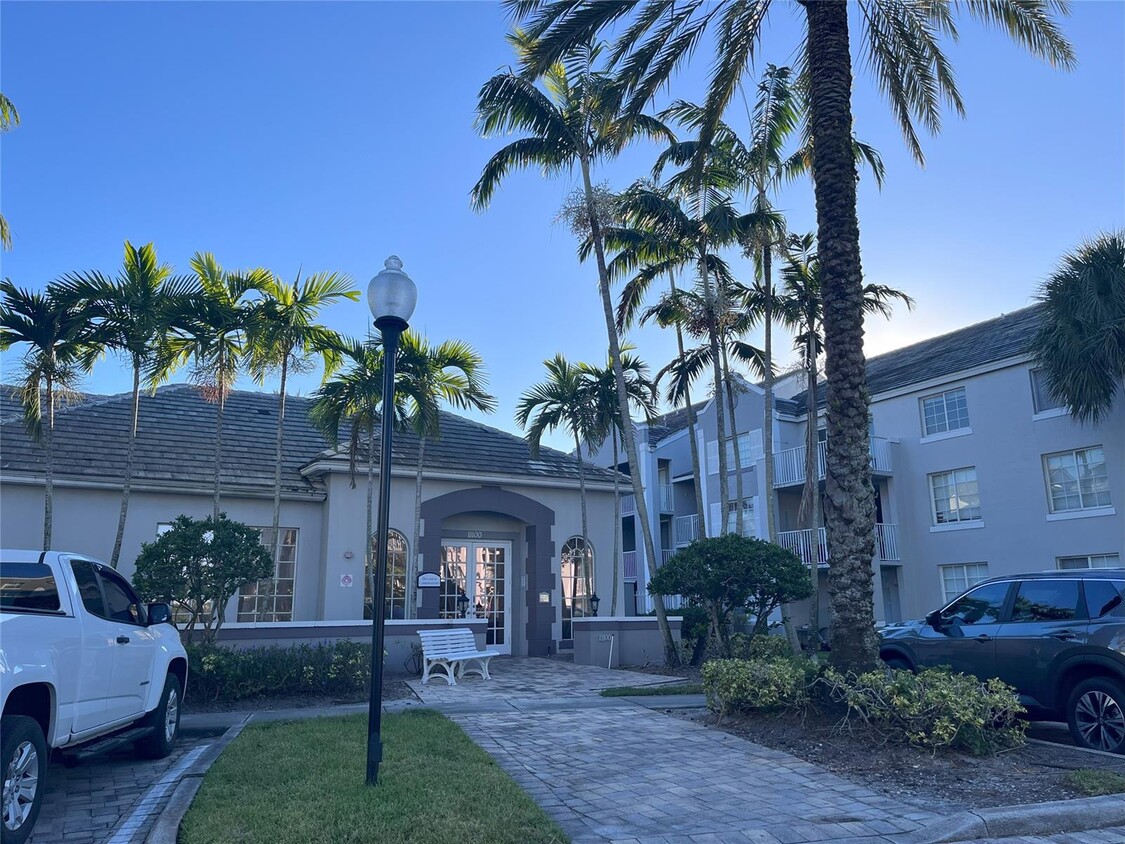 Foto principal - 711 SW 113th Way