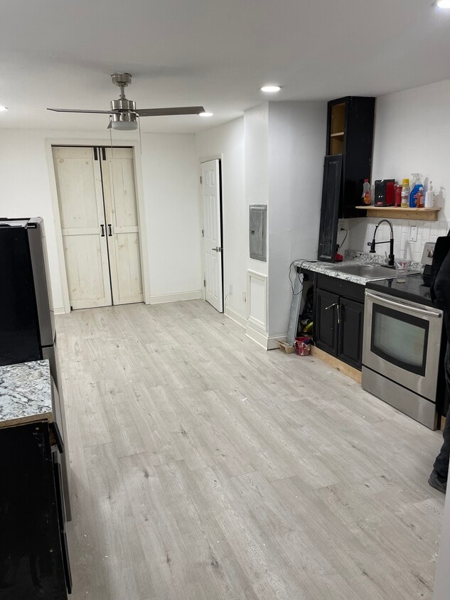 Foto principal - 916 Ridge Ave