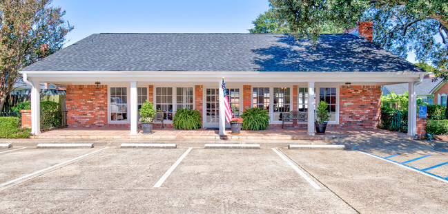 Foto del edificio - Towne Oaks Apartments