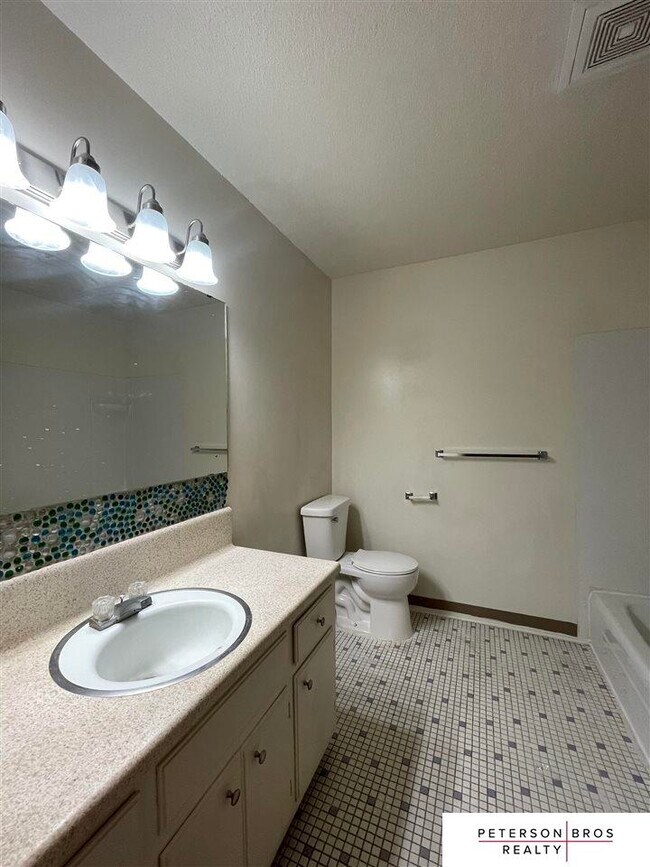 Foto del edificio - 3708 Emiline St