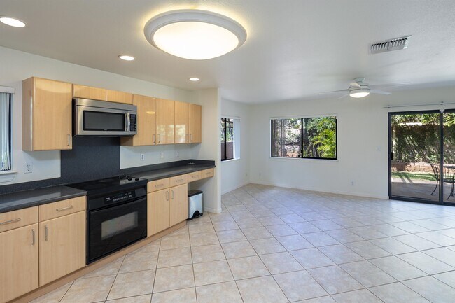 Foto del edificio - 91-1518-1518 Halahua St