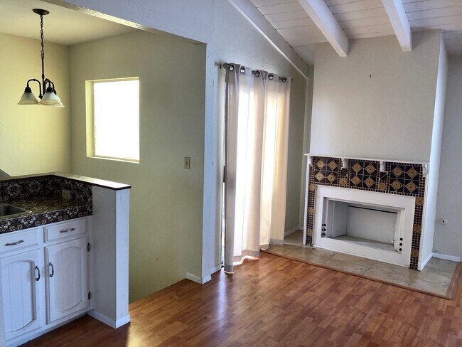 Foto del edificio - Pierpont Beach Home