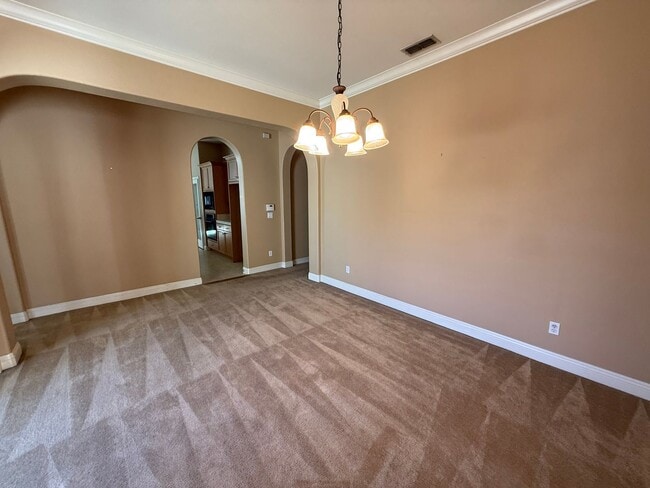 Building Photo - 10185 Porto Moniz Way