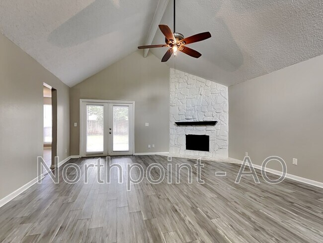 Building Photo - 3355 Sarah Spaulding Dr