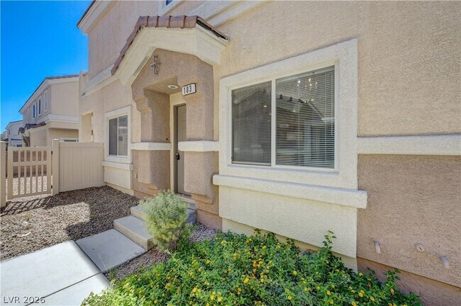 Building Photo - 5507 Big Red Ct