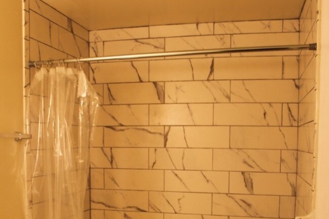 bathroom - 2103 Iuka Ave