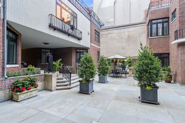 Foto del edificio - 270 Beacon St