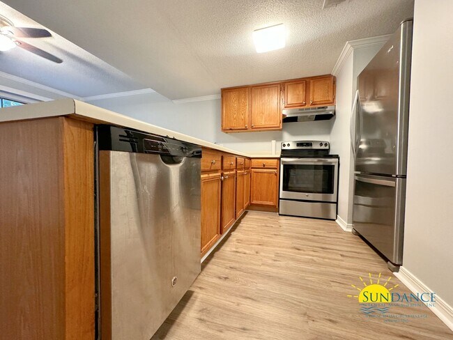 Building Photo - Great 2 Bedroom Townhouse in Fort Walton B...