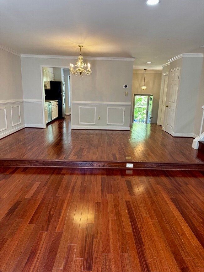 Building Photo - 7743 Jewelweed Ct