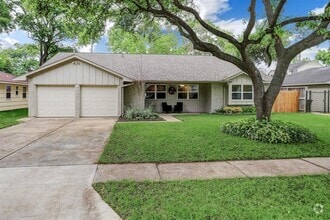 Building Photo - 2611 Tannehill Dr