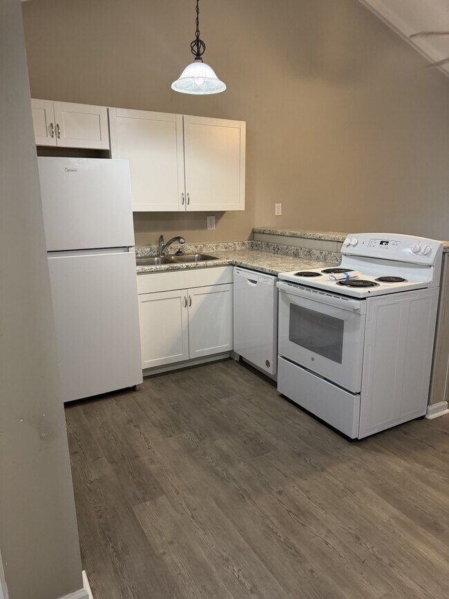 Foto del edificio - 4918 Charwood Trail NW