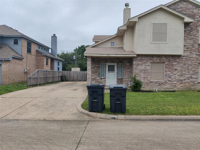 Foto del edificio - 5832 Tinsley Dr