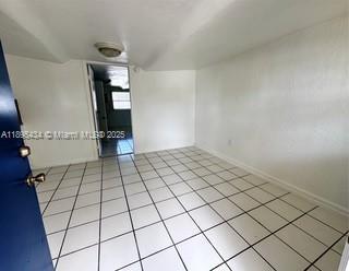 Building Photo - 8320 SW 65th Ave
