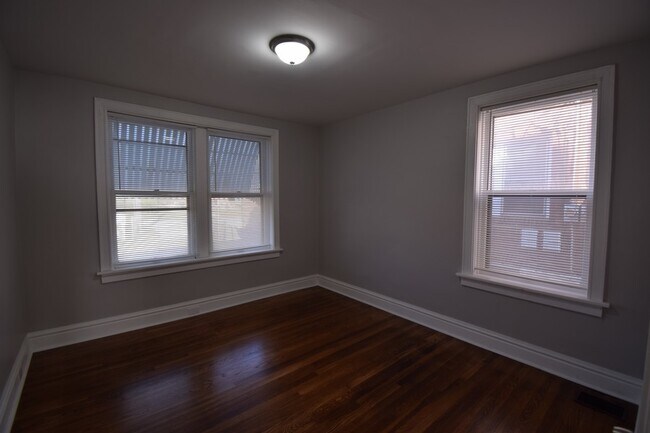 Bedroom - 3969 Potomac St