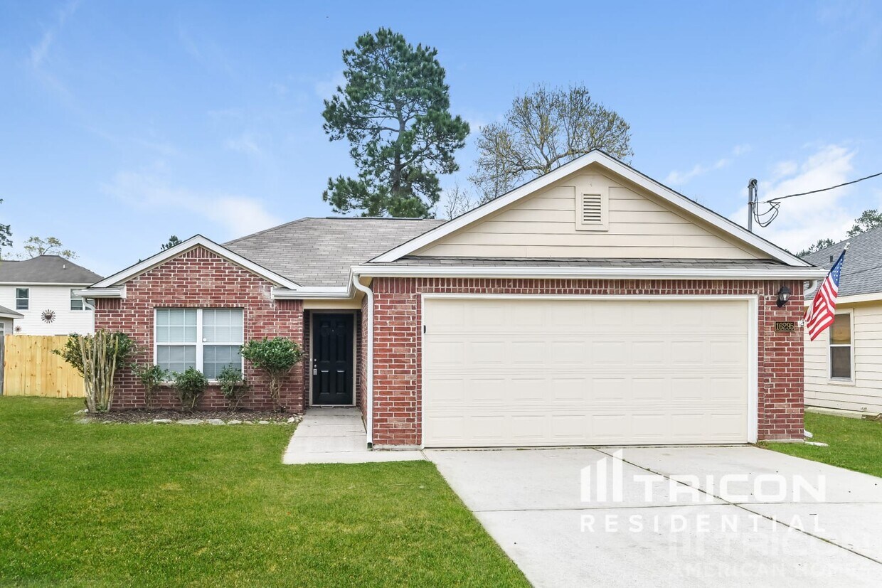 Foto principal - 16295 Hidden Deer Ln