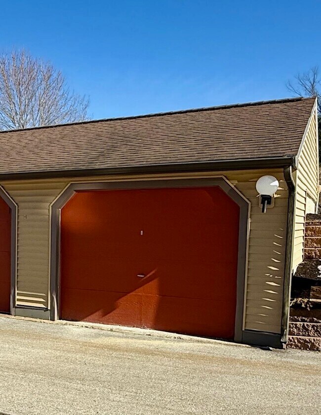 Foto del edificio - 9 Savage Ct