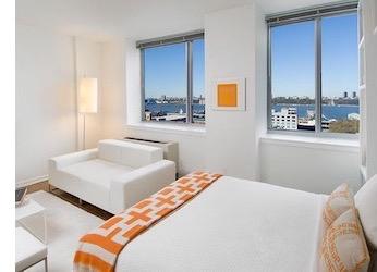 Foto del edificio - 515 W 52nd St