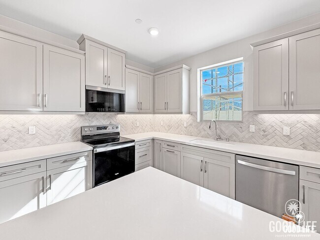 Foto del edificio - Spacious New Construction Home at the End of a Cul-de-Sac