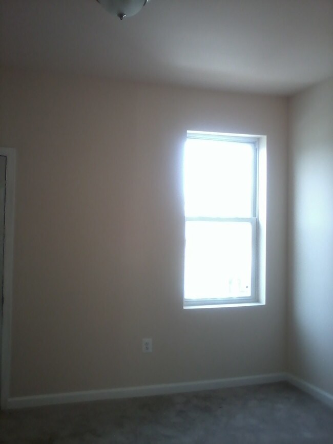 Foto del edificio - 2711 12th St NE