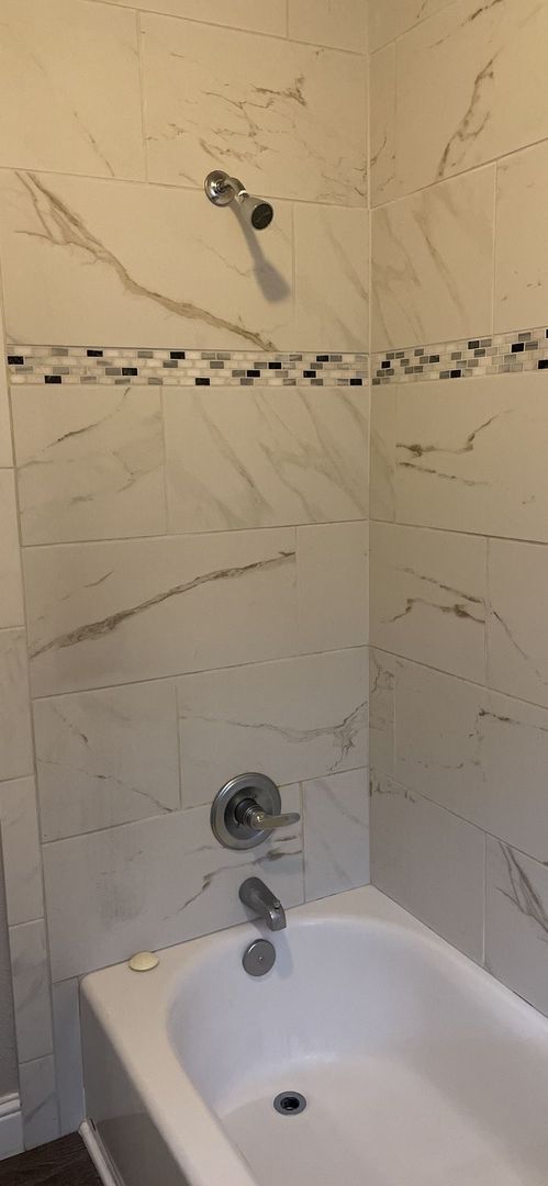 Foto del edificio - 1 Bedroom/1 Bath Cottage Near Downtown Redding