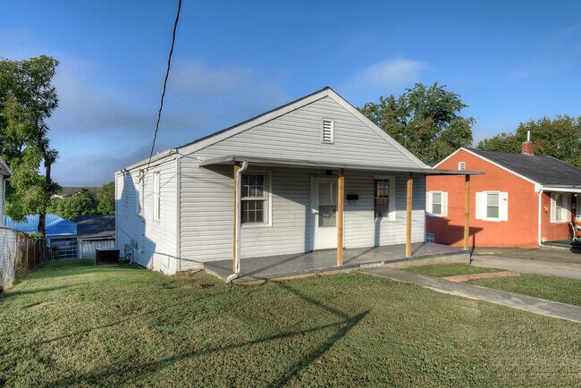 Foto del edificio - 1104 Myrtle St