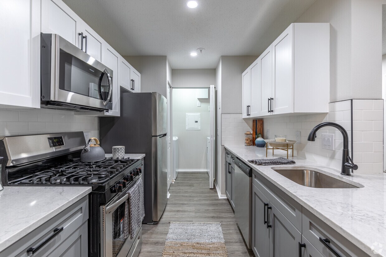 The Royce at Trumbull Apartments in Trumbull, CT