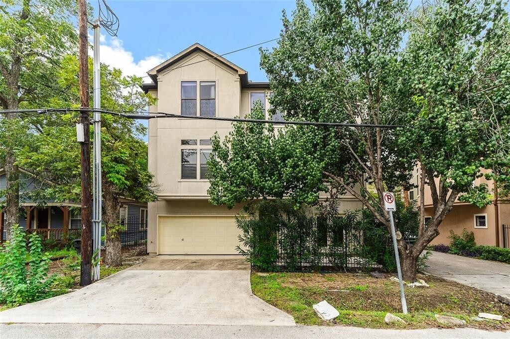 Primary Photo - 821 Malone St