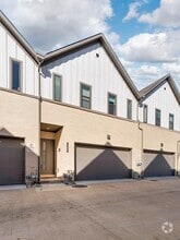 Building Photo - 2309 Rook Dr