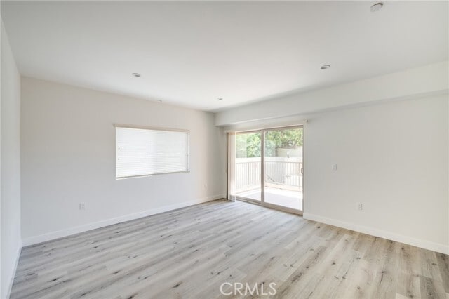 Foto del edificio - 14526 Hartland St