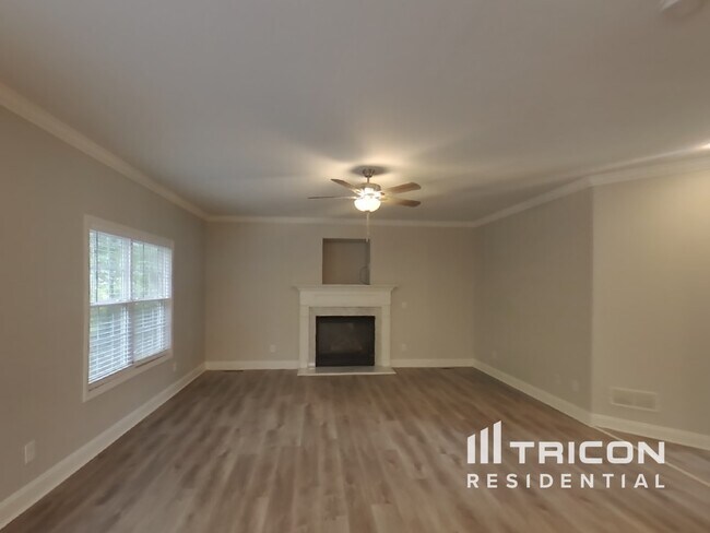 Foto del edificio - 297 Sunnyhollow McDonough GA