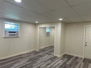 Building Photo - 2318 Manvel Rd