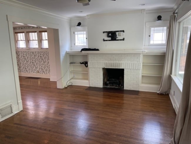 Building Photo - Updated 2-Story with Finished Basement & F...