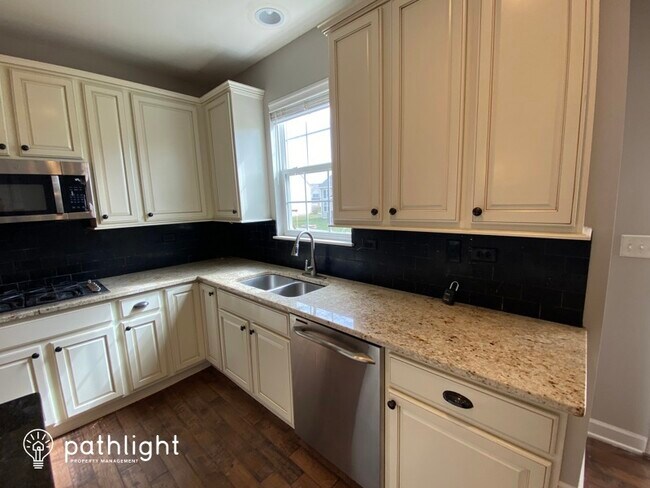 Building Photo - 1145 Winding Way, Bolingbrook, IL, 60490