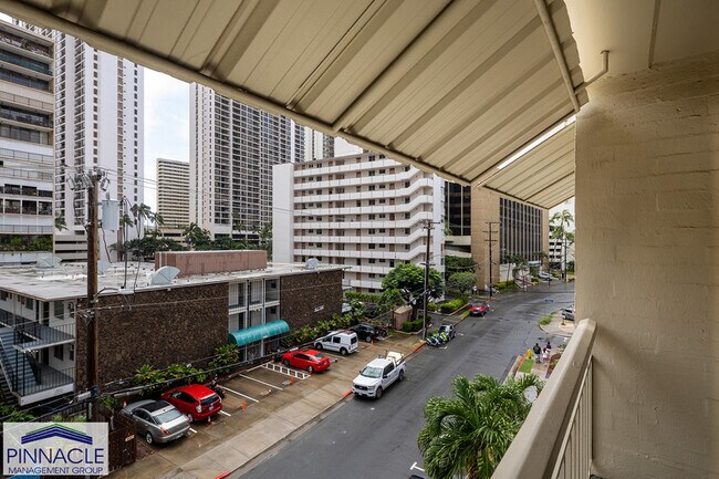 Foto del edificio - 240 Lili?uokalani Ave