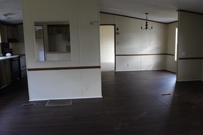 Foto del edificio - 609 Sapling Ln