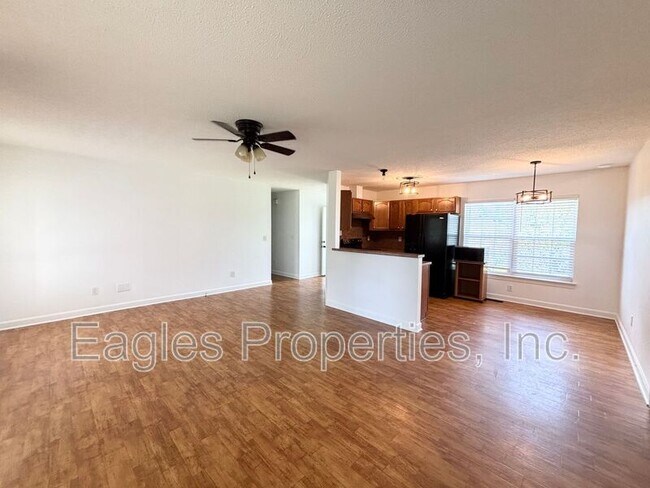 Foto del edificio - 3053 Condor Ct