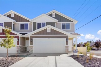 Building Photo - 1167 W 325 N