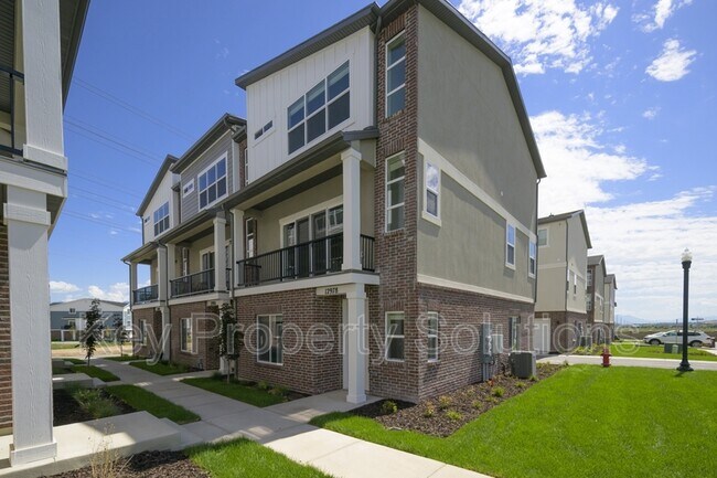 Building Photo - 12678 Devils Garden Ct