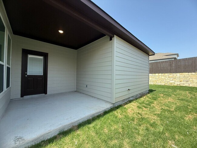Building Photo - 210 Schrader Dr