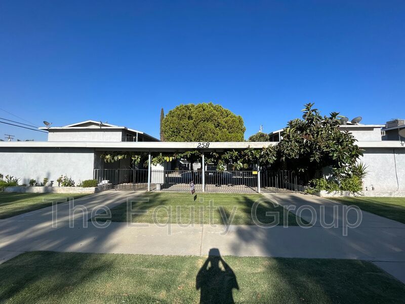 258 N G St Unit 14, Porterville, CA 93257 Condo for Rent in