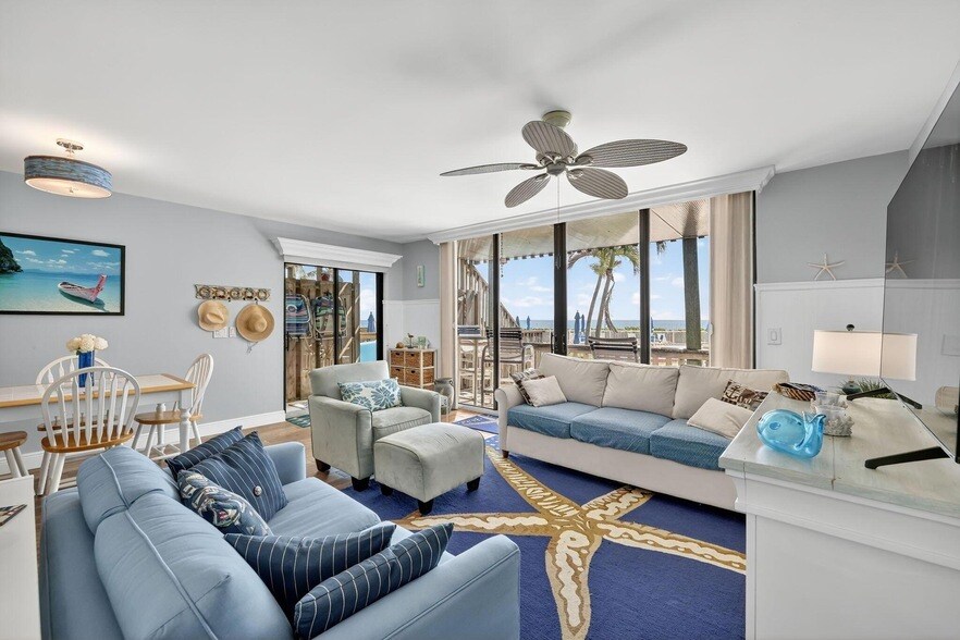 Foto principal - 2355 NE Ocean Blvd