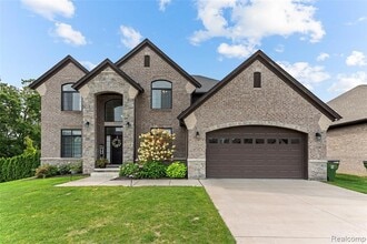Building Photo - 55135 Hanford Ct