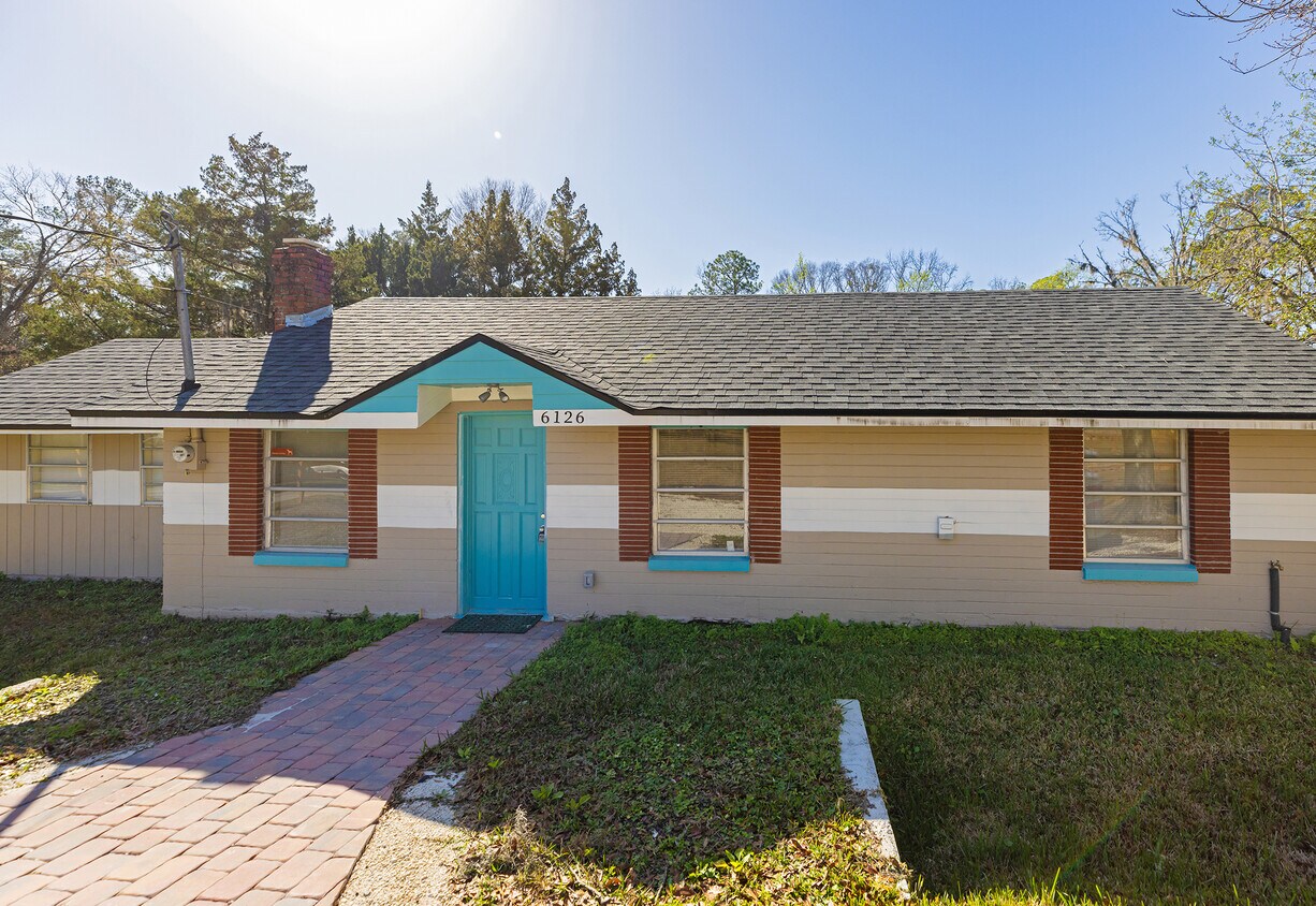 Primary Photo - 6128 Townsend Rd