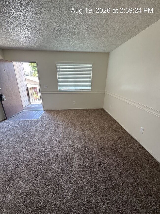 Building Photo - 804 Monarch Cir