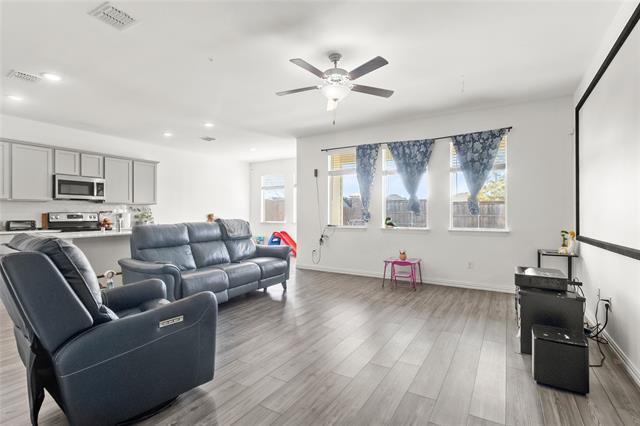 Foto del edificio - 3505 Riverside Dr