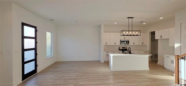 Foto del edificio - 8914 Lowell St