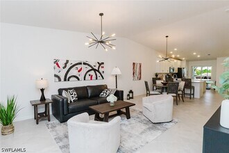 Building Photo - 5410 Double Eagle Cir