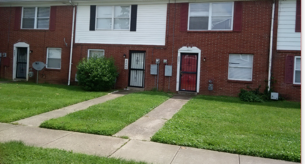 Primary Photo - 4849 Sebree Ln