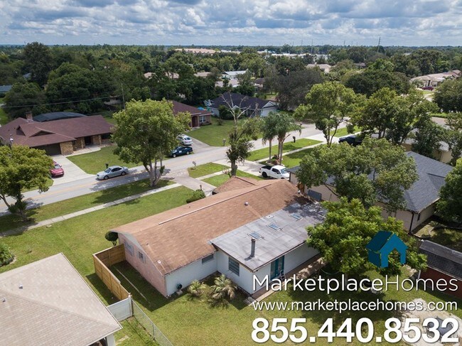 Foto del edificio - 1706 Urbana Ave