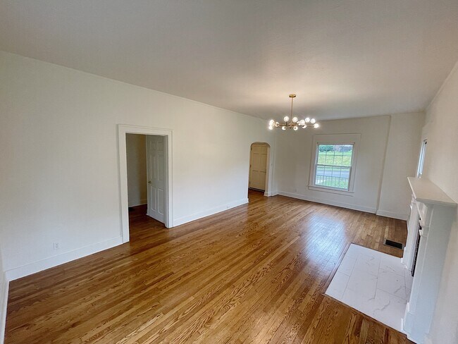 Foto del edificio - 1205 Oglewood Ave